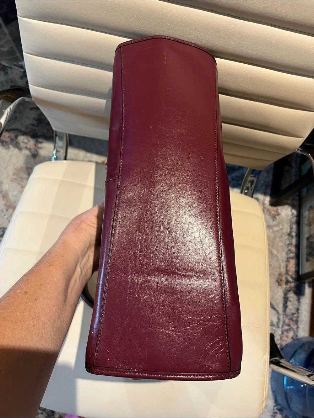 Coach Burgundy Leather Shoulder Bag with Silver Turn-Lock - Picture 8 of 10